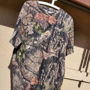 Field & Stream Mossy Oak Camo T Shirt - XL